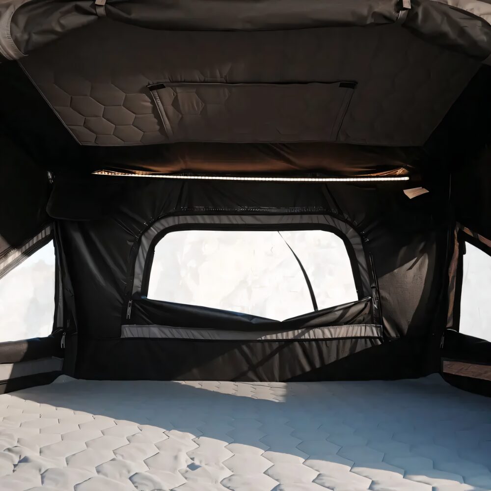 EN_car_rooftop_tent_2_3_people_rock_cruiser_wildland_EL_skini_orofis_aftokinitou_2_3_atomon_rock_cruiser_wildland_interior_front__1725976883_639